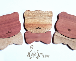 수저컵받침